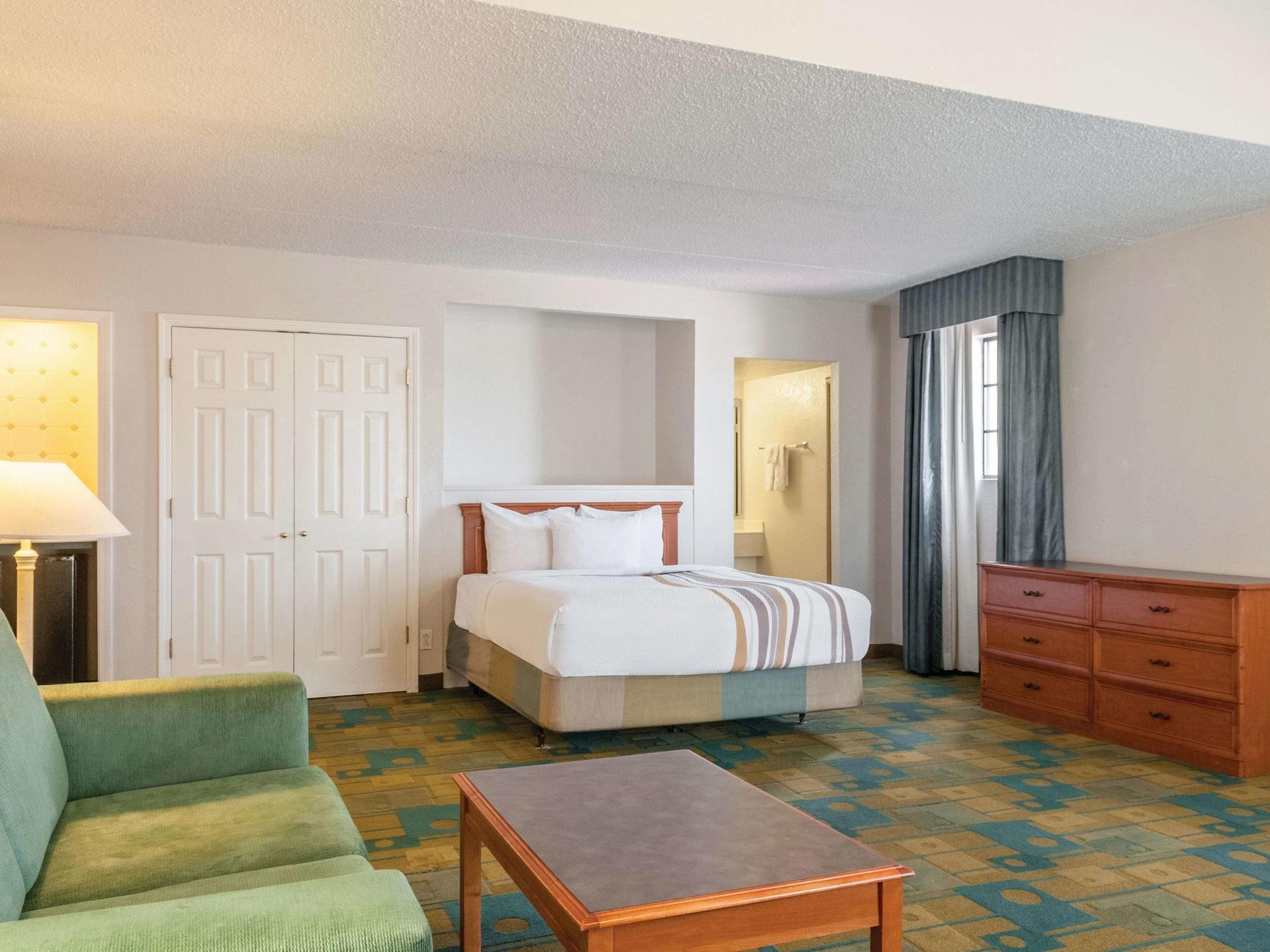 La Quinta Inn By Wyndham New Orleans West Bank / Gretna Eksteriør bilde